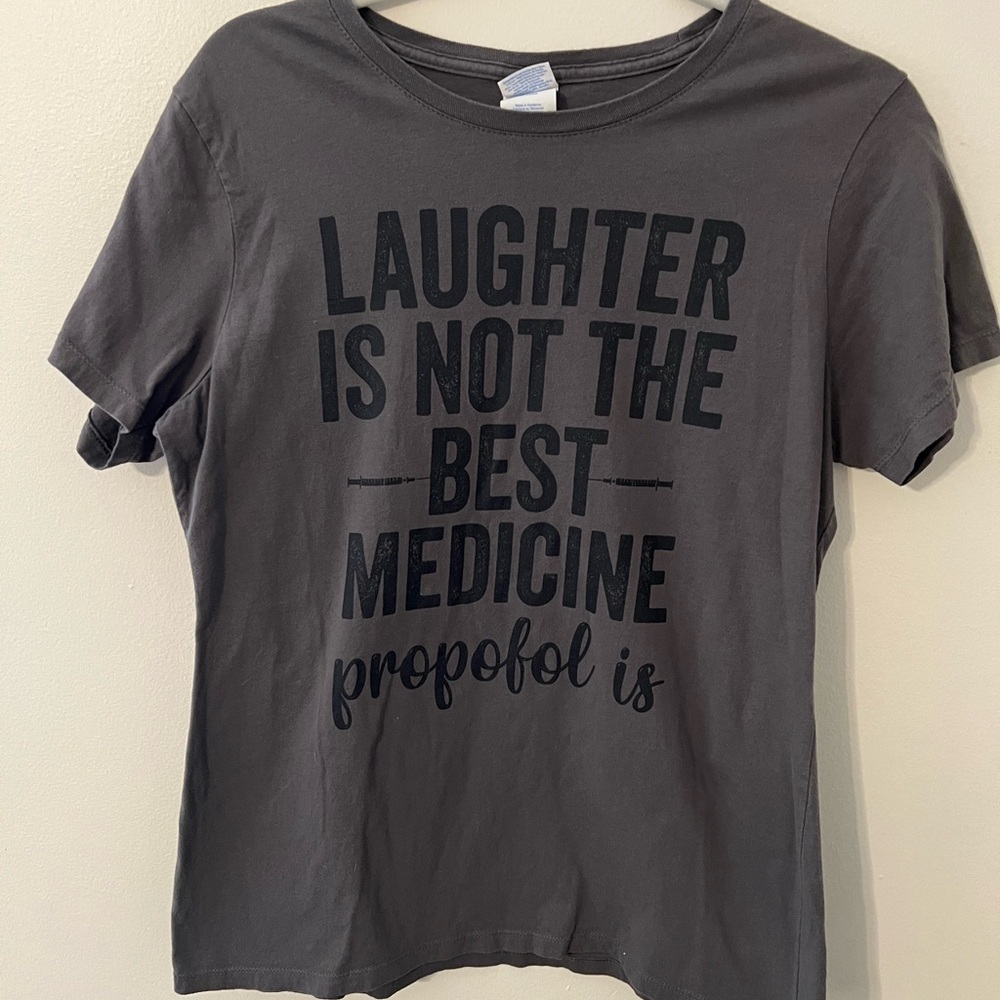 24hr SALE 🔥 Funny Medical Healthcare Graphic T Shirt Grey Anesthesia CRNA